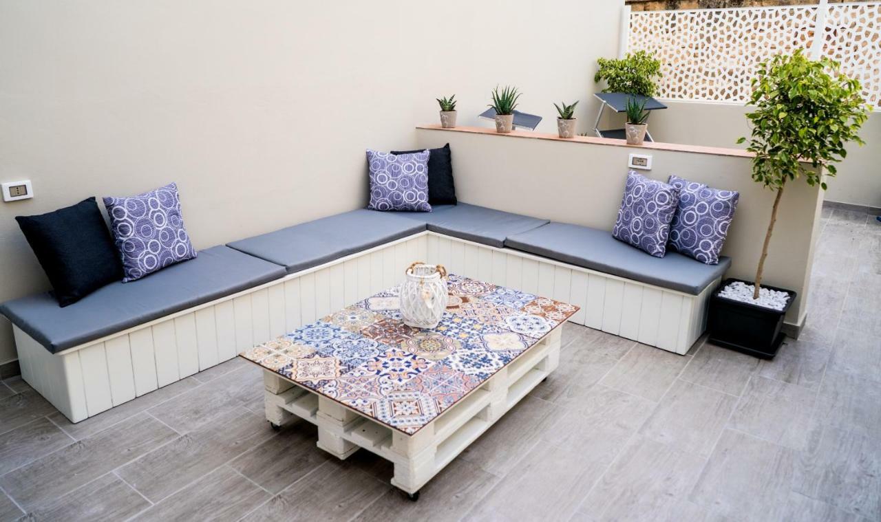 Macaria Apartments Trapani Eksteriør billede