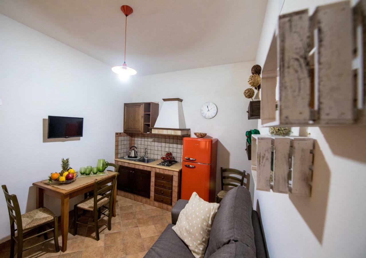 Macaria Apartments Trapani Eksteriør billede